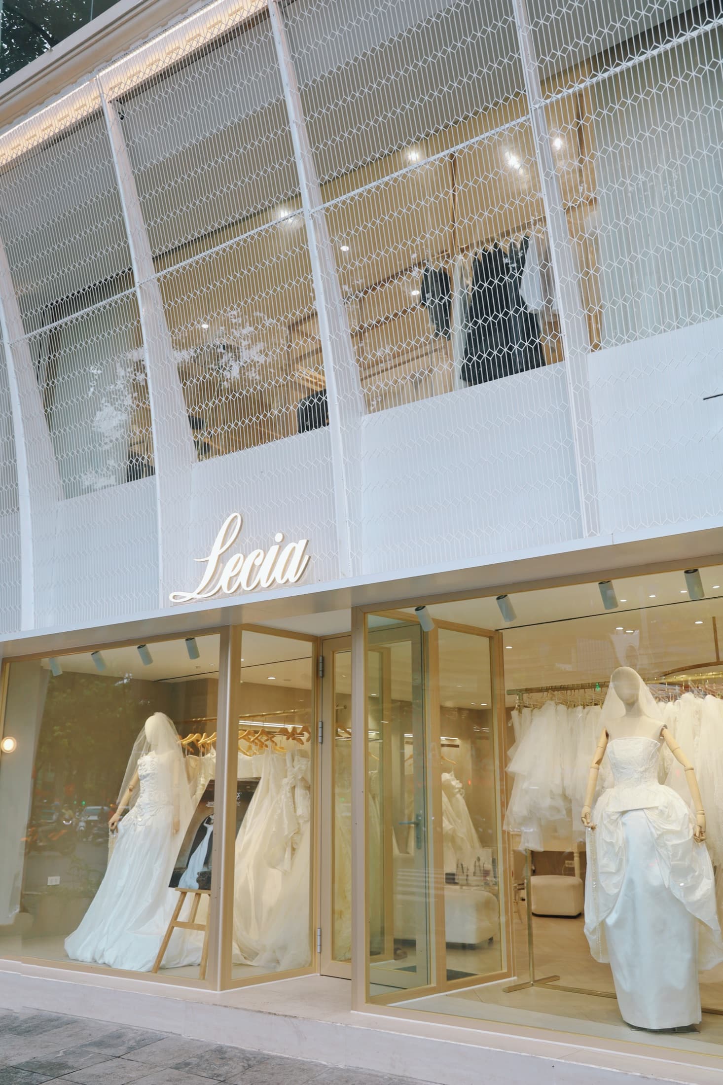 Lecia Hanoi storefront facade
